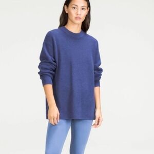 Lululemon Merino Wool-Blend Ribbed Crew-Neck Sweater Womens Sz 6 - Blue